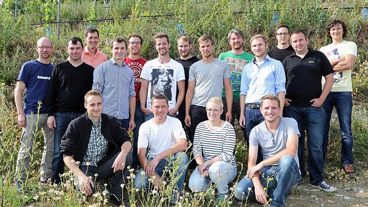 Jungwinzer aus 13 Betrieben bilden gemeinsam die neue Ethos-Gruppe. Foto: Fränkischer Weinbauverband/ Rudi Merkl