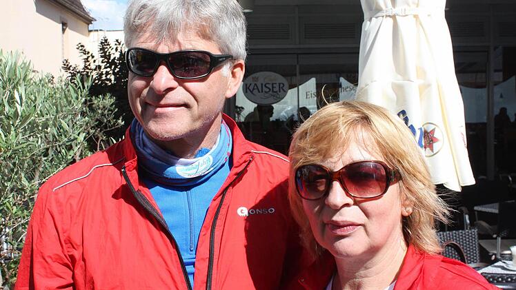 Roland und Silvia Dunkel, Verwaltungsangestellter und Hausfrau aus Oberthulba.  Foto: Robert Huger