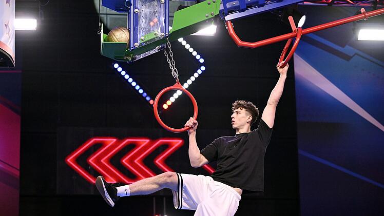 Der erste Tagessieger im neuen Format: Lukas Homann sicherte sich im ersten Speed-Duell-Parcours den Tagessieg, 5.000 Euro Siegpr&auml;mie und ein Finalticket - auch wenn er zun&auml;chst als Verlierer des Showdowns aussah.