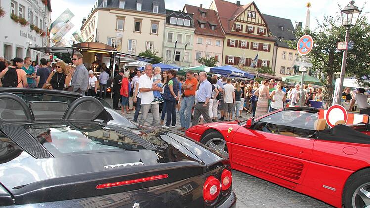 Ferrari-Stimmung die ganze Nacht - ...