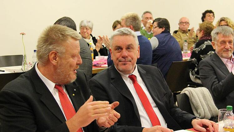 Bekanntgabe des Ergebnisses.