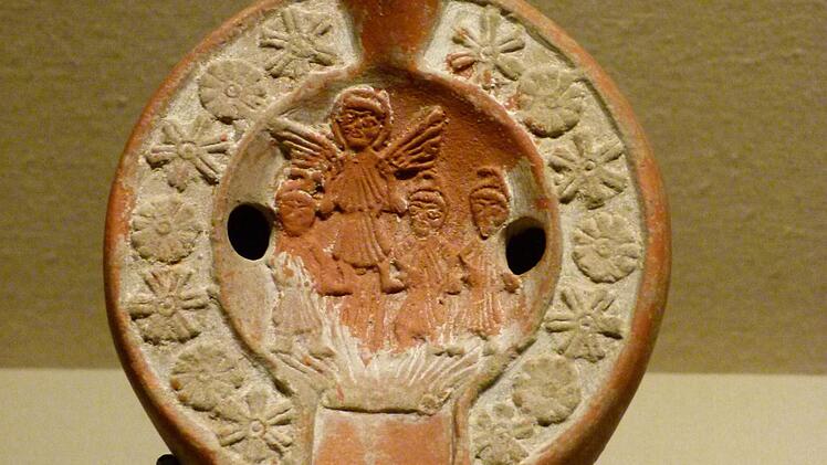 Eine über 1500 Jahre alte Lampe aus Afrika