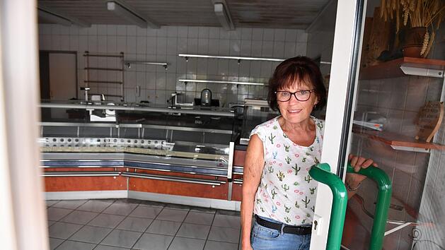 Hildegard Ender hat ihre Metzgerei in Neuensee (Gemeinde Michelau)    im Originalzustand belassen. Foto: Ronald Rinklef