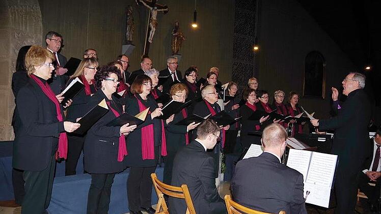 Der Katholische Kirchenchor Friesen unter Leitung von DekanatskantorMarius PoppHeike Schülein