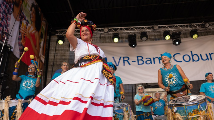 Coburger Samba-Festival 2022 in Bildern: so bunt und energiegeladen wurde gefeiert