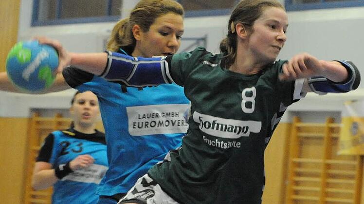 Zurück im Kader: Carolin Annon, Flügelspielerin im Team der SG Garitz/Nüdlingen. Foto: Hopf