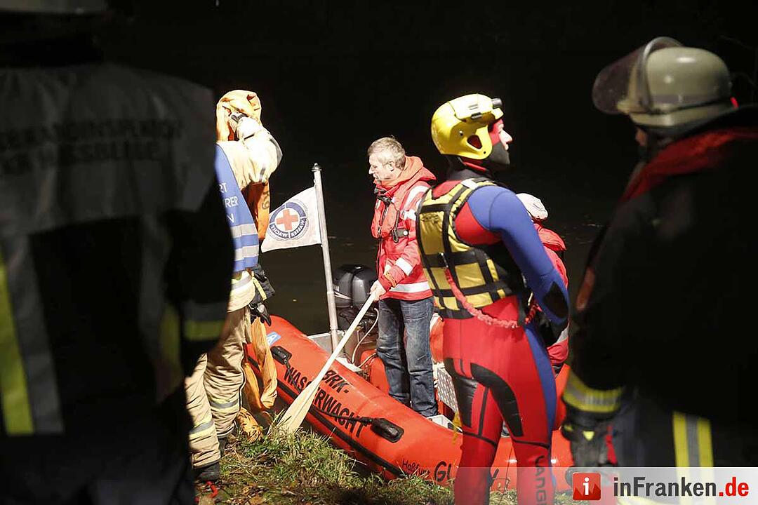 Pkw rollt bei Theres in Main: 23-Jährige stirbt