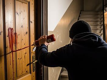 Ketchup an Haustüre in Forchheim geschmiert Ketchup an Haustüre in Forchheim geschmiert