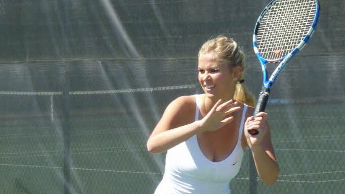 Tennis und Studium unter einen Hut zu bringen, war das Ziel von Julia Angermann aus Kasendorf. In Amerika kann sie genau das umsetzen. Fotos: privat