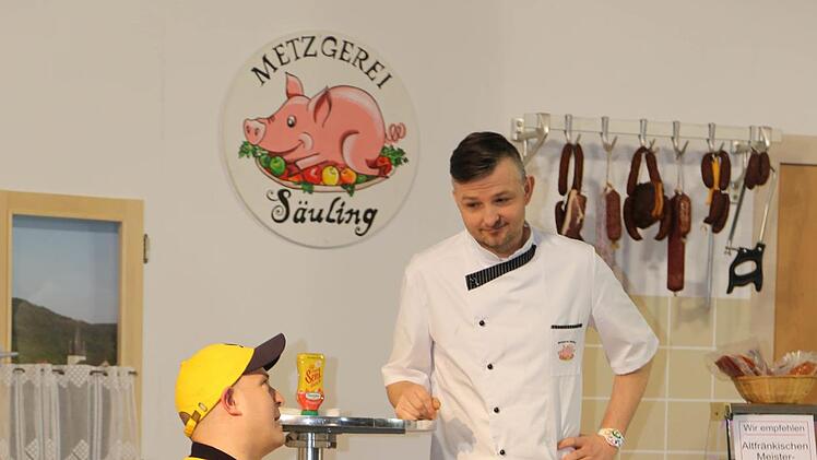 Alexander Gaul (links) und Lars Teichert als Postbote Wammerl und Geselle Fritz Hack