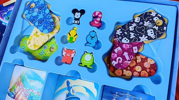 Spiele-Test "Dixit: Disney Edition" -  Assoziationsspiel jetzt auch mit Animationsfilmen