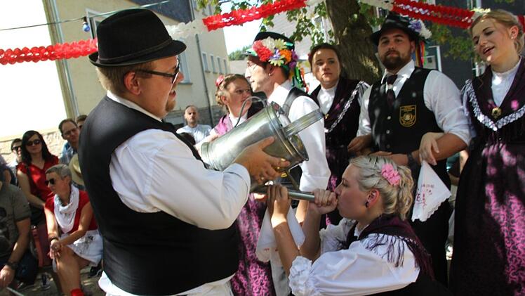 Ebersdorf hält auf seiner Kerwa die Traditionen hoch.Veronika Schadeck
