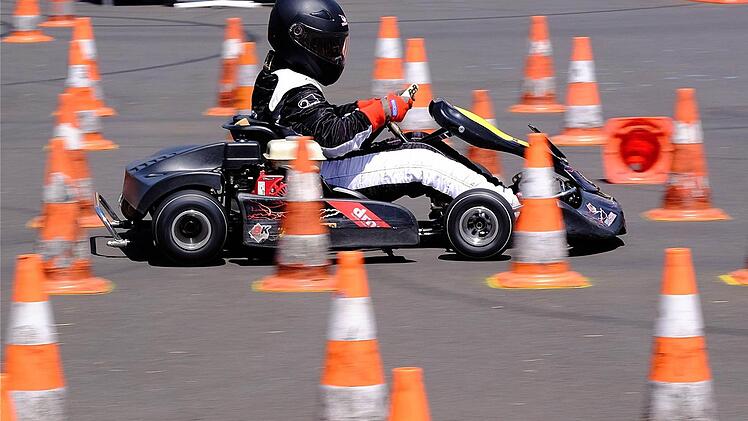 Beim Kart-Slalom am 2015 am Heroldsberg. Foto: Gerd Schaar