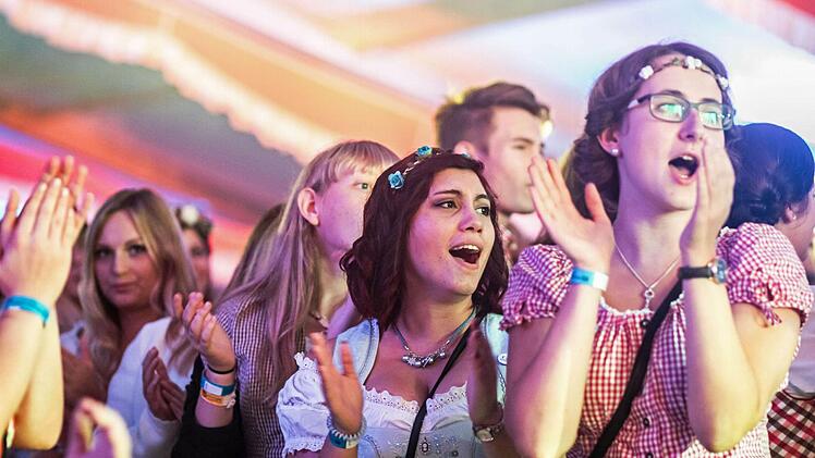 Impressionen vom "Oktopafest" mit der "Original Prinz Albert Blasmusik" in Coburg.Foto: Jochen Berger