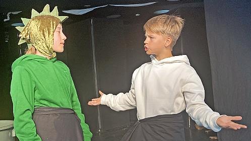 Eine Szene aus dem aufgef&uuml;hrten St&uuml;ck.