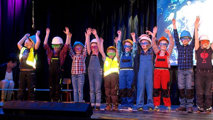 Der Chor der kleinen Angels Foto: Susanne Deuerling