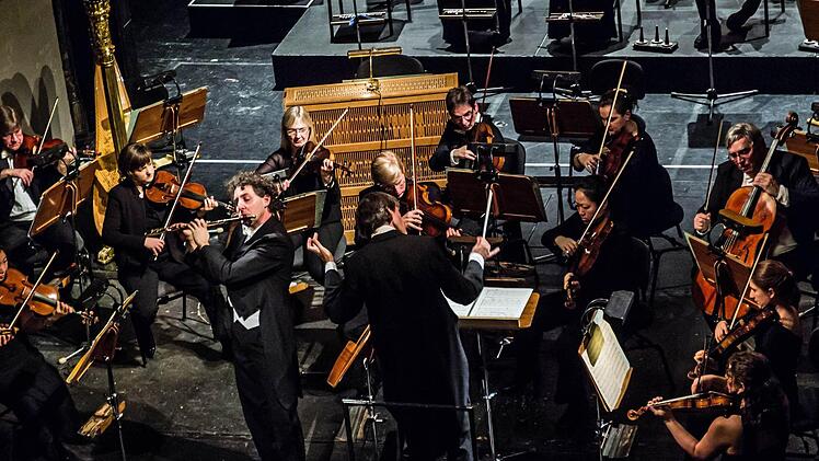 Impressionen vom Sinfoniekonzert im Coburger Landestheater.Foto: Jochen Berger