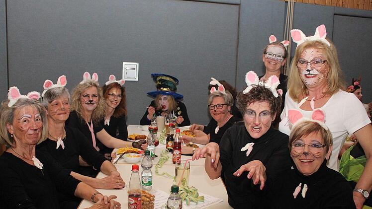 Die Katzen zeigten ihre Krallen.  Foto: Evi Seeger