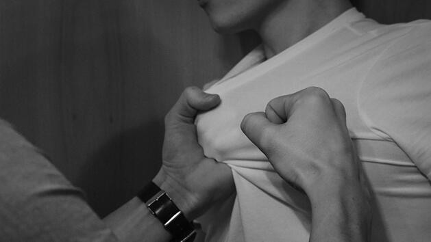 Auseinandersetzung in einem Club in Kronach führt in der Nacht auf den 5. Oktober 2025 zu mehreren Verletzten, darunter ein schwer verletzter Sicherheitsmitarbeiter.