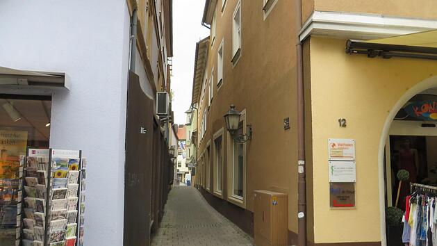 Das schmale Hirschen-G&auml;sschen in Kulmbach verbindet die Langgasse mit der Klostergasse.Erich Olbrich
