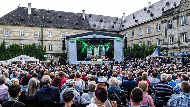 Impressionen vom Gastspiel der Spider Murphy Gang beim "Tambacher Sommer"Foto: Jochen Berger