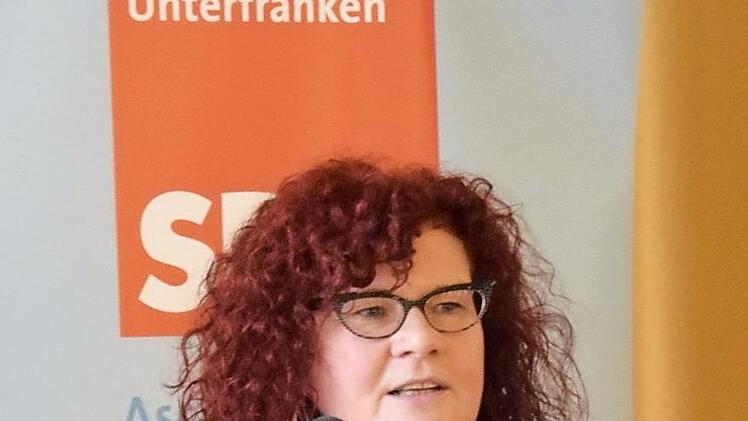 MdEP Kerstin Westphal bei ihrer Bewerbungsrede. Foto: Simon Hupfer