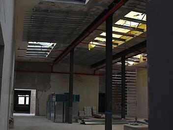 Blick in die Baustelle der Alten Spinnerei, in der der Uni-Campus vorübergehend untergebracht werden soll.Uschi Prawitz