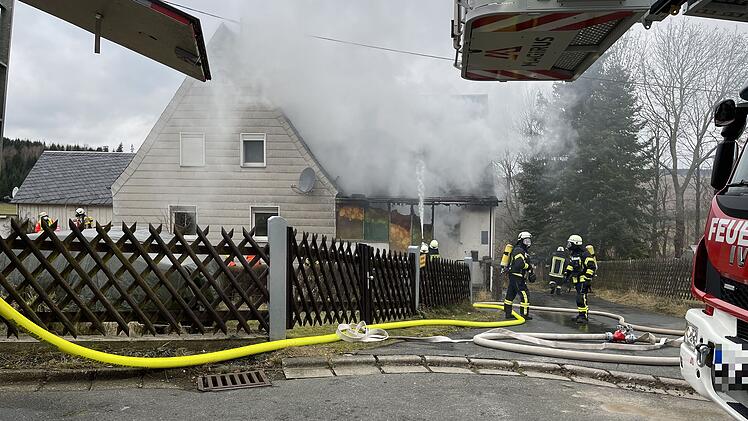 Issigau: Mann verstirbt bei Brand