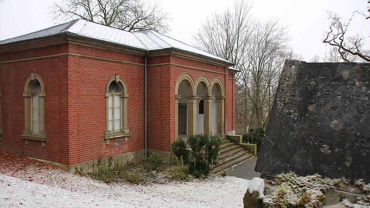 Eindrücke aus dem jüdischen Friedhof. Foto: Ralf Ruppert