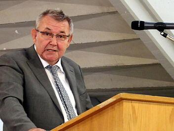 Zog ein positives Fazit nach 13 Jahren als Rektor der Seßlacher Grund- und Mittelschule: Helmut Dillig. Foto: Bettina Knauth