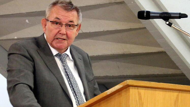 Zog ein positives Fazit nach 13 Jahren als Rektor der Seßlacher Grund- und Mittelschule: Helmut Dillig. Foto: Bettina Knauth