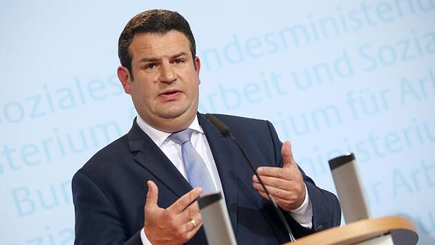 Hubertus Heil (SPD), Bundesarbeitsminister legt milliardenschweres Konzept für Grundrente vor Foto: Wolfgang Kumm/dpa