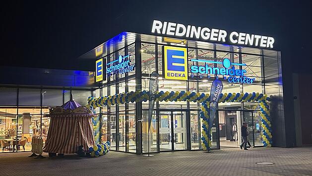 Bayreuther Riedinger-Center hat er&ouml;ffnet: Edeka verk&uuml;ndet mehrere Premieren