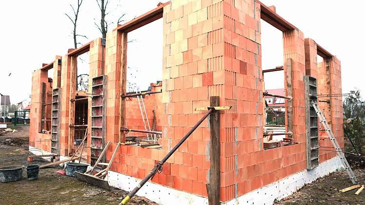 Im Mai soll das Workshop- und Werkstattzentrum fertig sein.