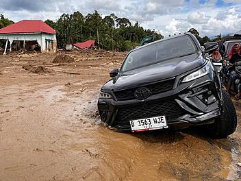 &Uuml;berschwemmungen in Indonesien