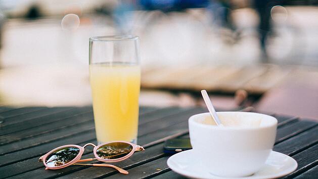 Orangensaft und Espresso - gemischt besser als einzeln?