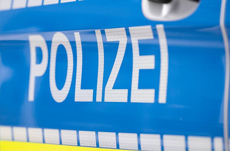 Unfall an A70 bei Hallstadt: Motorradfahrer (60) übersehen und verletzt