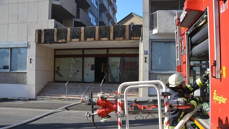Im ehemaligen Hotel Rixen in Bad Kissingen ist ein Feuer ausgebrochen. Peter Rauch