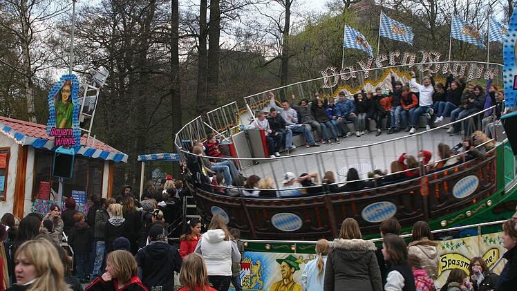 Ein Streit beim Kulmbacher Volksfest wäre der Streit in eine Massenschlägerei ausgeartet. Jetzt traf man sich vor Gericht wieder. Foto: privat