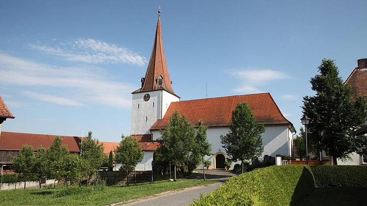 Die Pfarrkirche St. Jakobus der Ältere ist ein Ort, an dem man entspannen und zur Ruhe kommen kann.  Fotos: Rudolf Mader