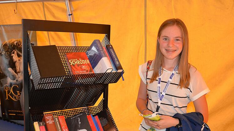 Lea (13) hat es am besten im Buchladen gefallen.  Foto: Franka Struve