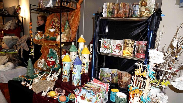Impressionen vom Hobby- und Künstlermarkt     Foto: Richard Sänger