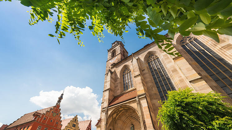 DINKELSBUEHL_Muenster-und-Weinmarkt_