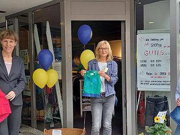 Secondhand-Shop in Hof: Soroptimistinnen verkaufen Markenklamotten in Pop-Up-Laden Secondhand-Shop in Hof: Soroptimistinnen verkaufen Markenklamotten in Pop-Up-Laden