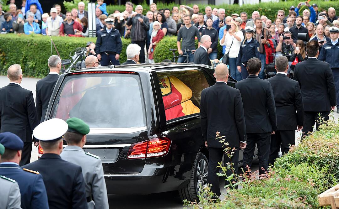 Von Straßburg bis Speyer – der lange Abschied von Helmut Kohl