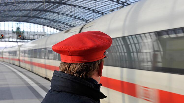 Foto: Gero Breloer/dpa