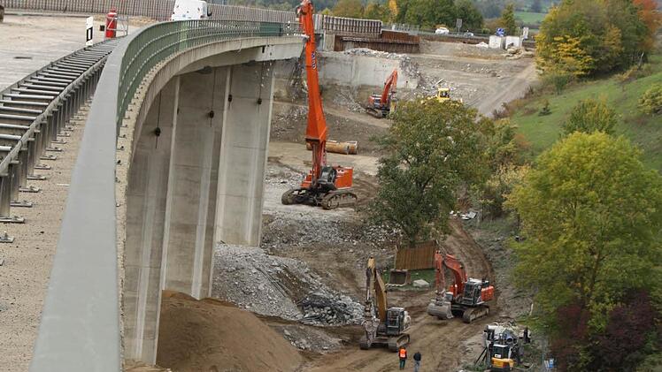 Der Blick vom Widerlager Würzburg aus in Richtung Norden. Foto: Ralf Ruppert