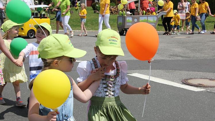 Kinder des Kindergartens Windheim Foto: Veronika Schadeck