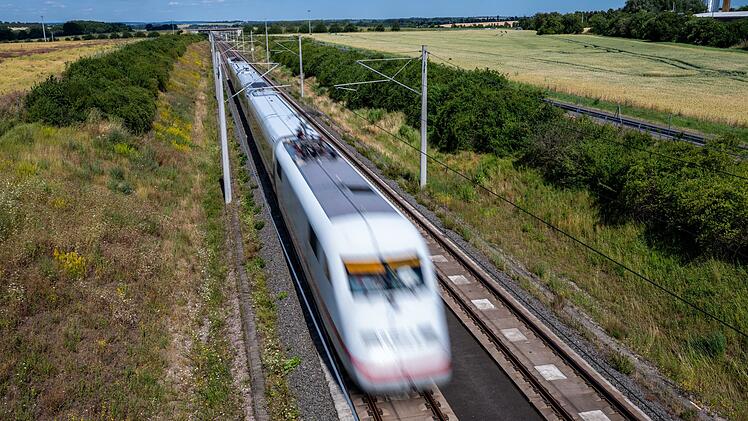 Deutsche Bahn testet neuen Hochgeschwindigkeitszug von Siemens
