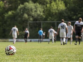 Nach einem Ausraster in einem Alt-Herren-Spiel wurde ein Münchauracher wegen gefährlicher Körperverletzung angezeigt. Symbolfoto: René Ruprecht